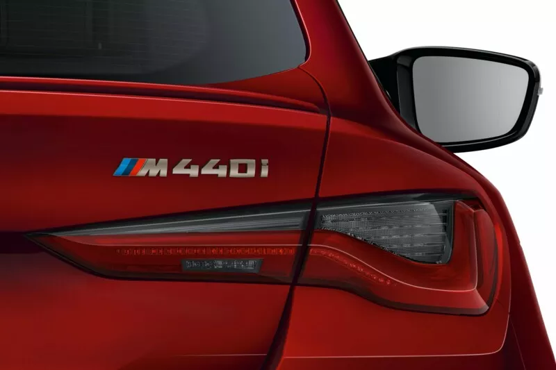 Heckansicht des BMW M440i xDrive M Performance Gran Coupé