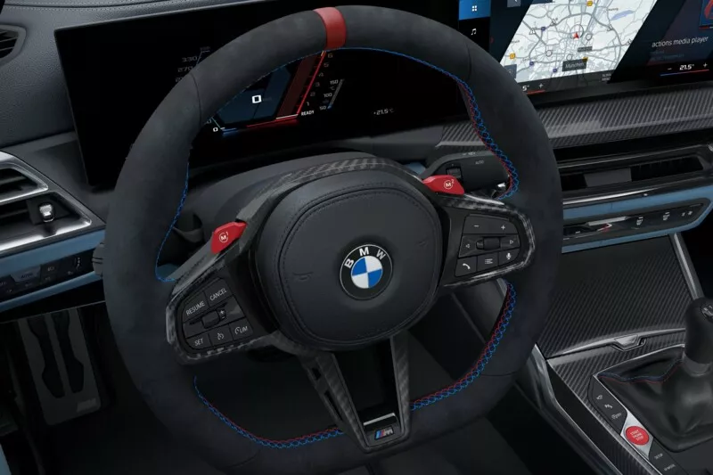 M Lenkrad im Cockpit des BMW M4 Coupé
