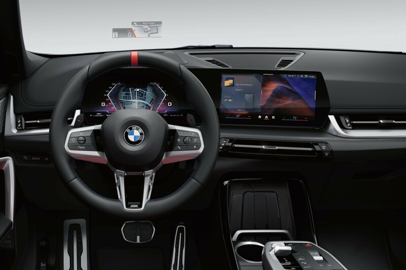 BMW X1 M35i xDrive Cockpit