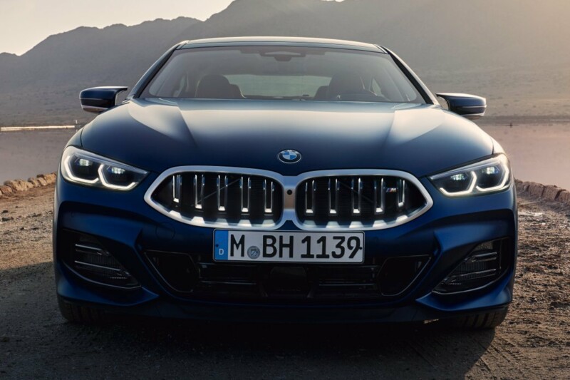 BMW M850i xDrive Gran Coupé Kühlergrill mit 'Iconic Glow'